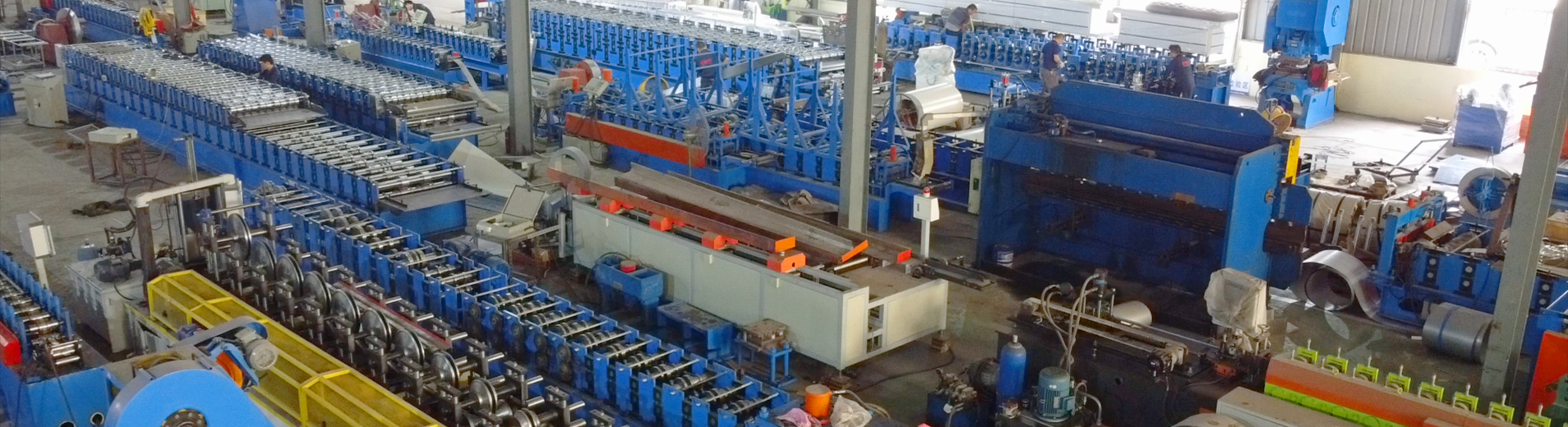 Petit pain de cadre de panneau solaire formant la machine